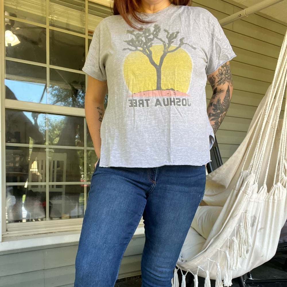 XL side slit cut tee shirt